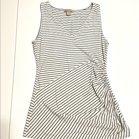 Banana Republic black & white Stripe V-neck Side Ruche Tank - Picture 1 of 8